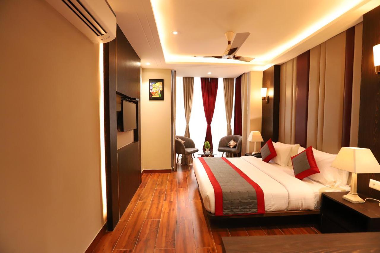 Hotel The Magic Tree - Paharganj New Delhi Eksteriør billede