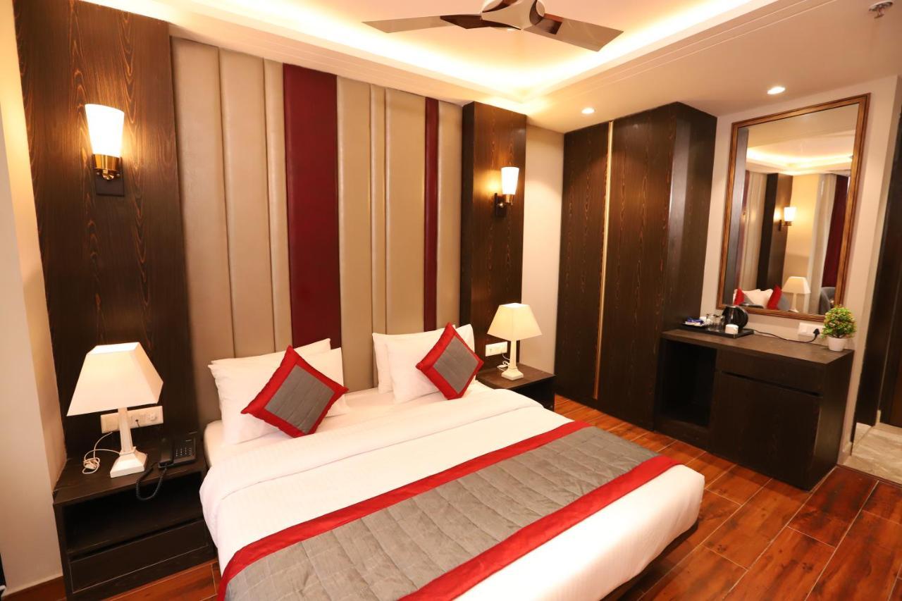 Hotel The Magic Tree - Paharganj New Delhi Eksteriør billede