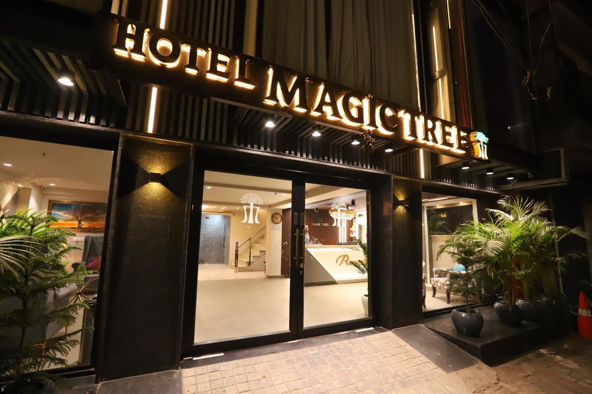 Hotel The Magic Tree - Paharganj New Delhi Eksteriør billede