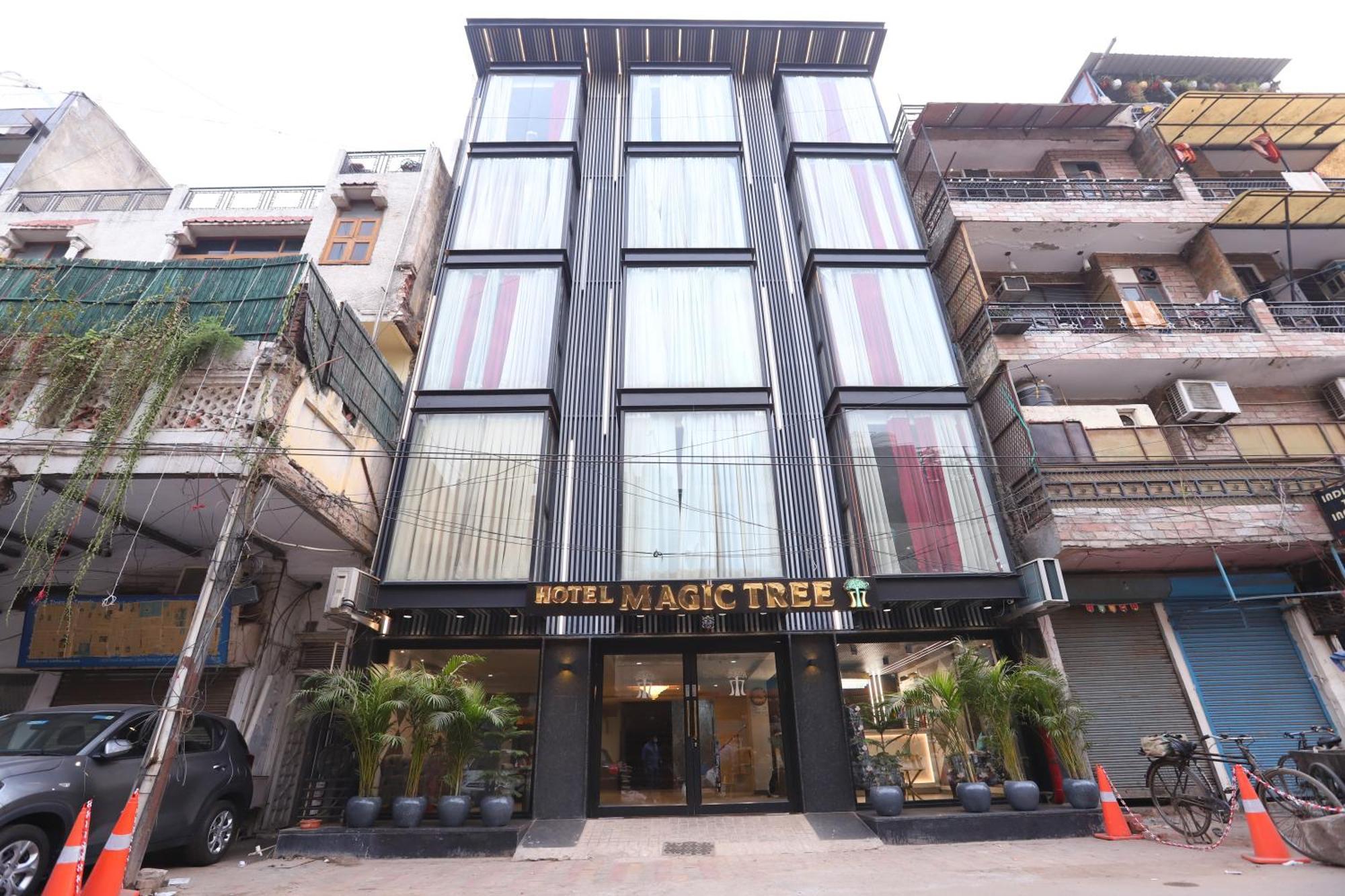 Hotel The Magic Tree - Paharganj New Delhi Eksteriør billede