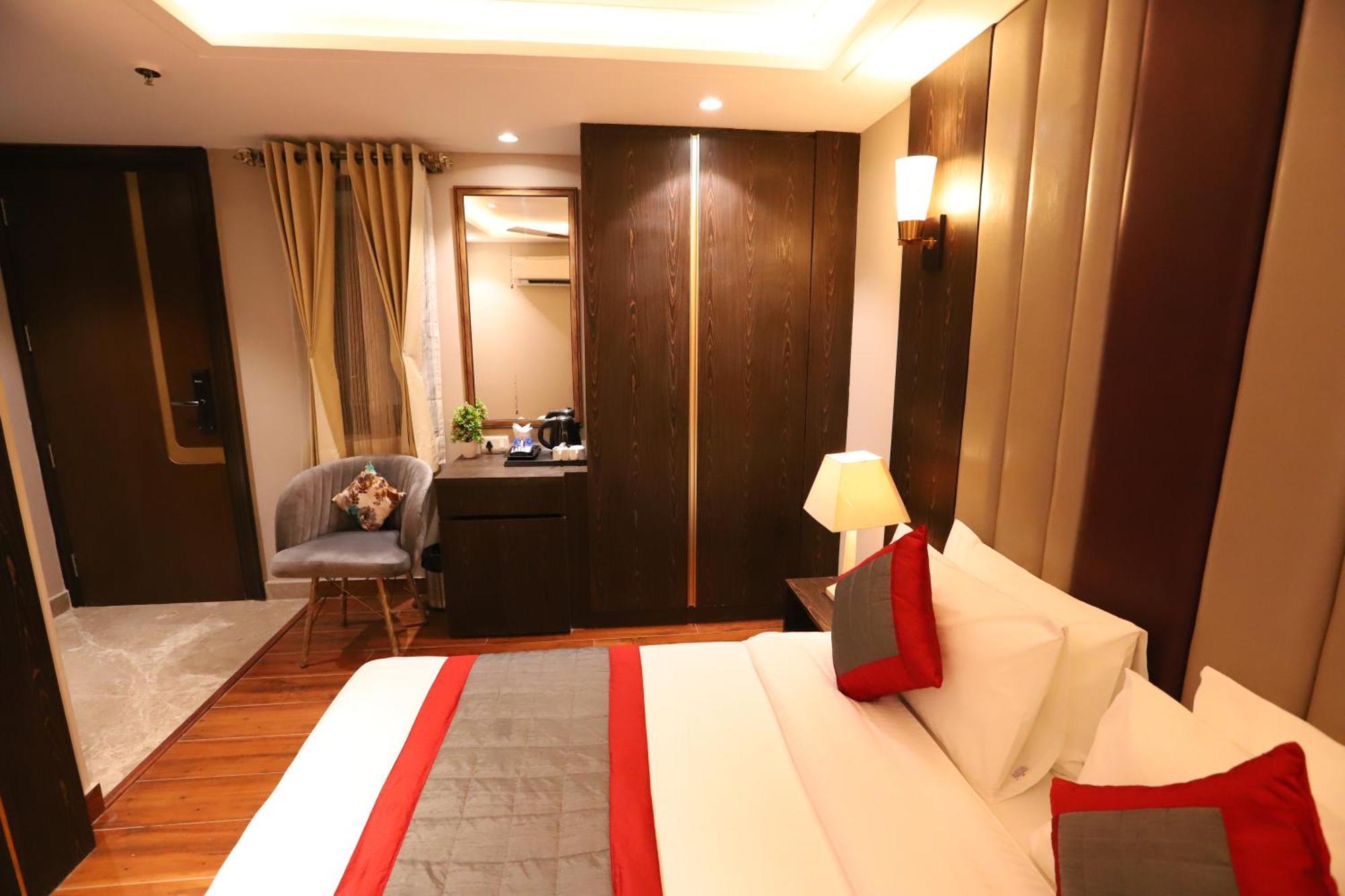 Hotel The Magic Tree - Paharganj New Delhi Eksteriør billede