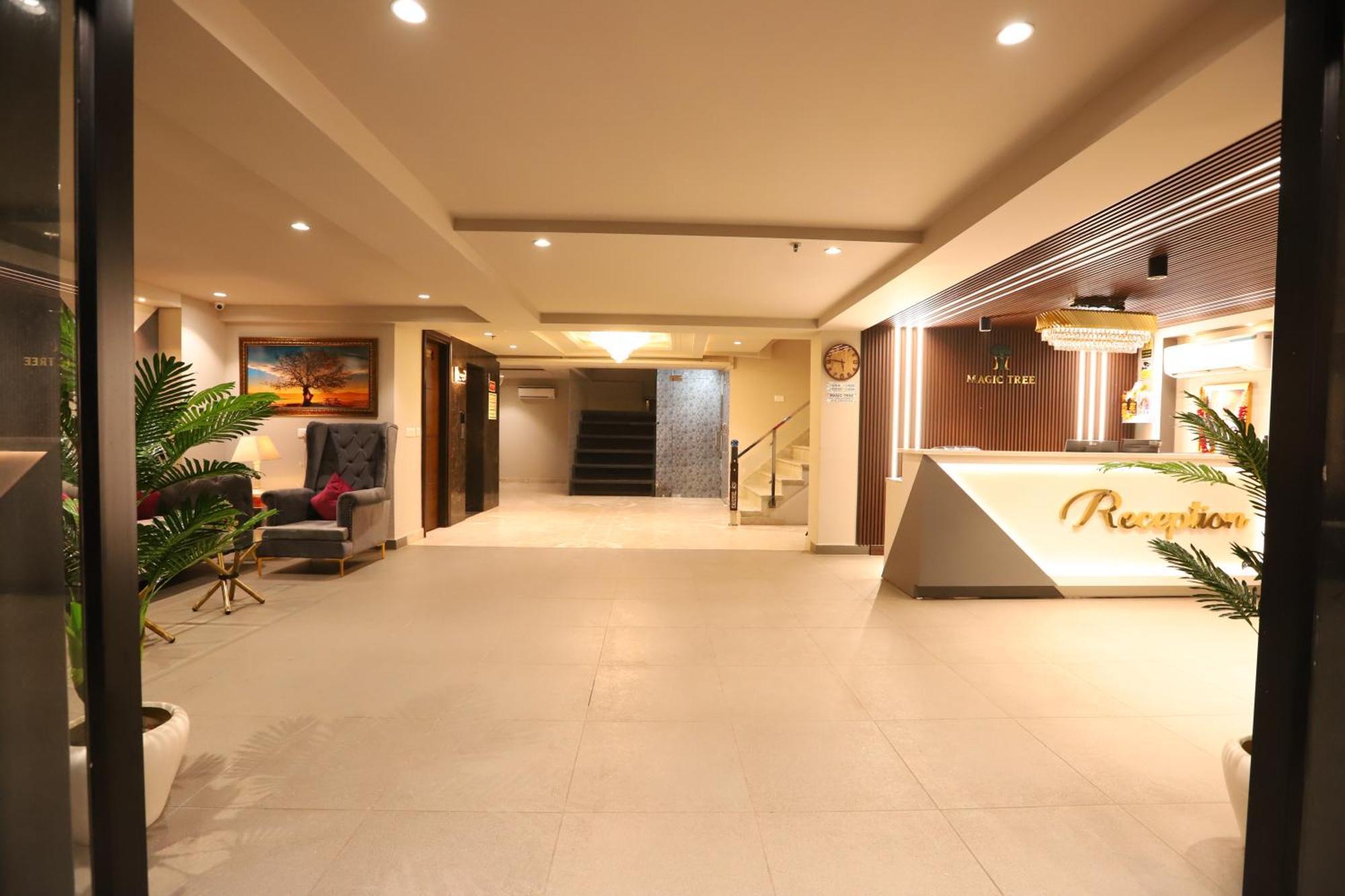 Hotel The Magic Tree - Paharganj New Delhi Eksteriør billede
